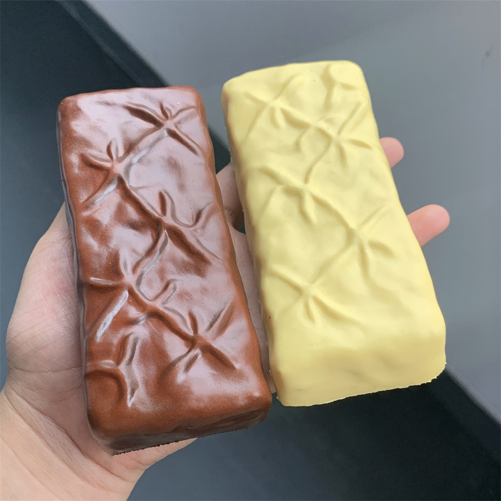 Large Snickers Model Simulatio - Food Xxl ulasan dan harga